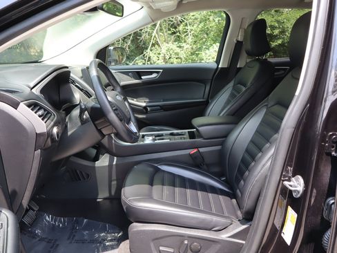 Used 2024 Ford Edge SEL AWD/4WD image 15