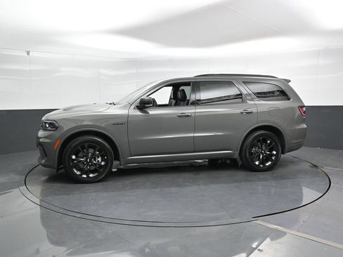 Used 2025 Dodge Durango R/T AWD/4WD image 11