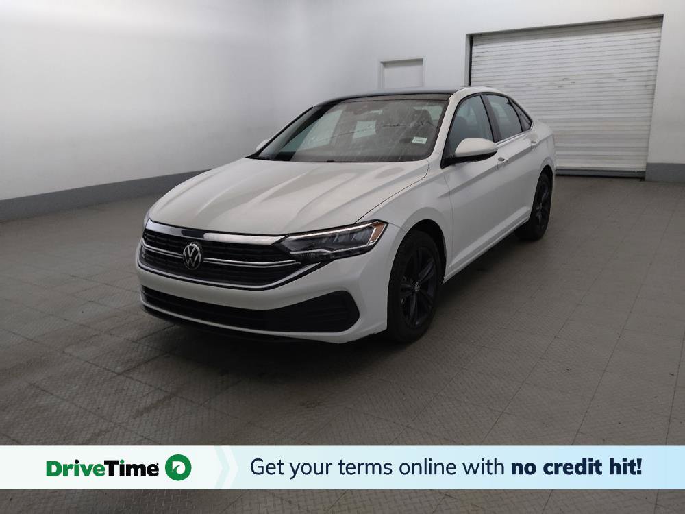 Used 2024 Volkswagen Jetta SE FWD image 1