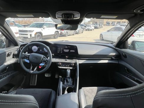 Used 2025 Hyundai Elantra N image 20