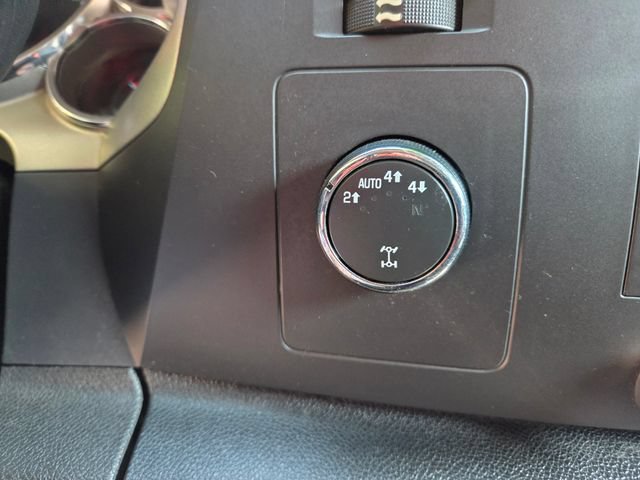 Used 2011 Chevrolet Silverado 1500 LT w/ All-Star Edition AWD/4WD image 29
