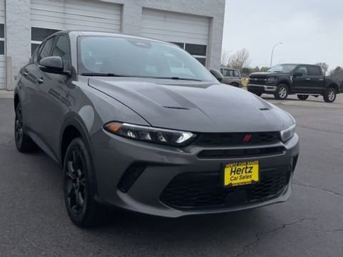 Used 2024 Dodge Hornet GT w/ GT Blacktop Package image 4