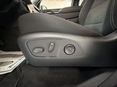 Used 2025 GMC Acadia Elevation w/ LPO, Floor Liner Package AWD/4WD image 12
