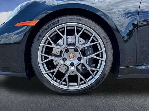 Certified 2026 Porsche 911 Carrera RWD image 11