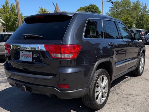 Used 2012 Jeep Grand Cherokee Laredo AWD/4WD image 11