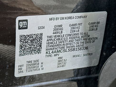 Used 2025 Buick Encore GX Preferred AWD/4WD image 12