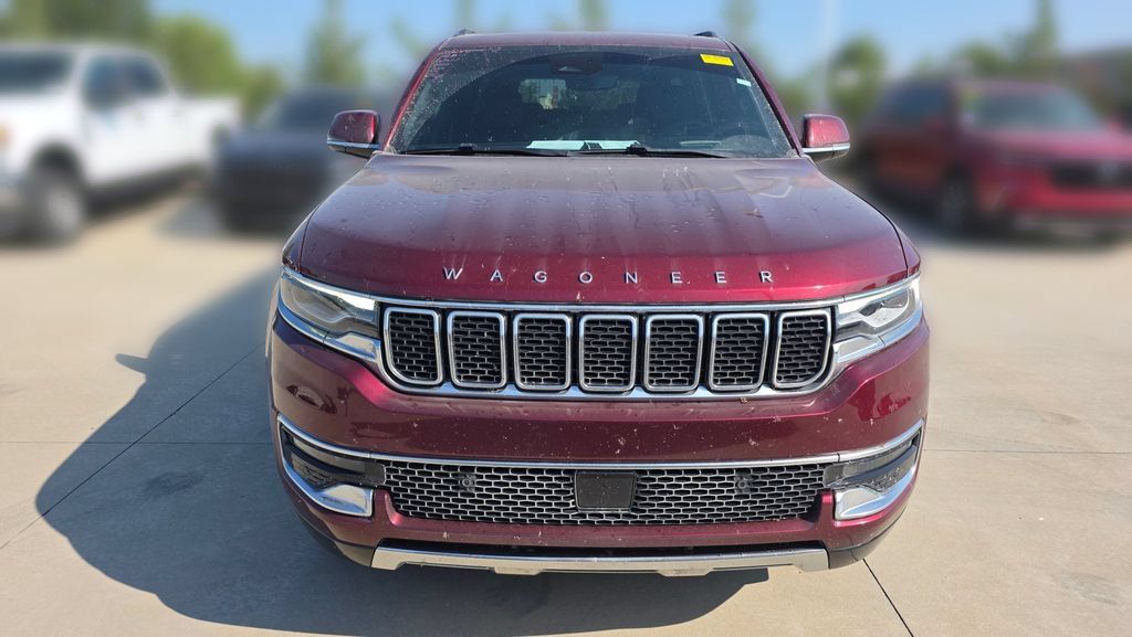 Used 2022 Jeep Wagoneer Series III w/ Premium Group I AWD/4WD image 8