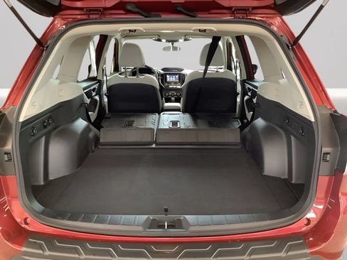 Certified 2023 Subaru Forester Premium AWD/4WD image 17