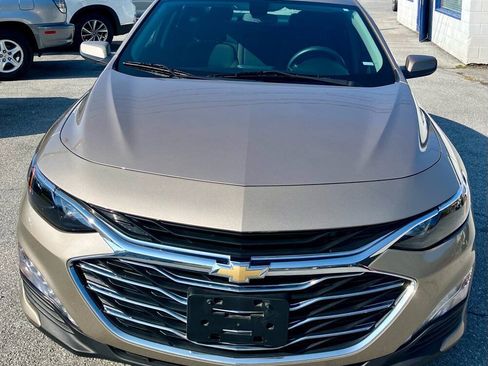 Used 2022 Chevrolet Malibu LT FWD image 5
