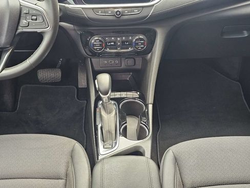 Used 2023 Buick Encore GX Select FWD image 19