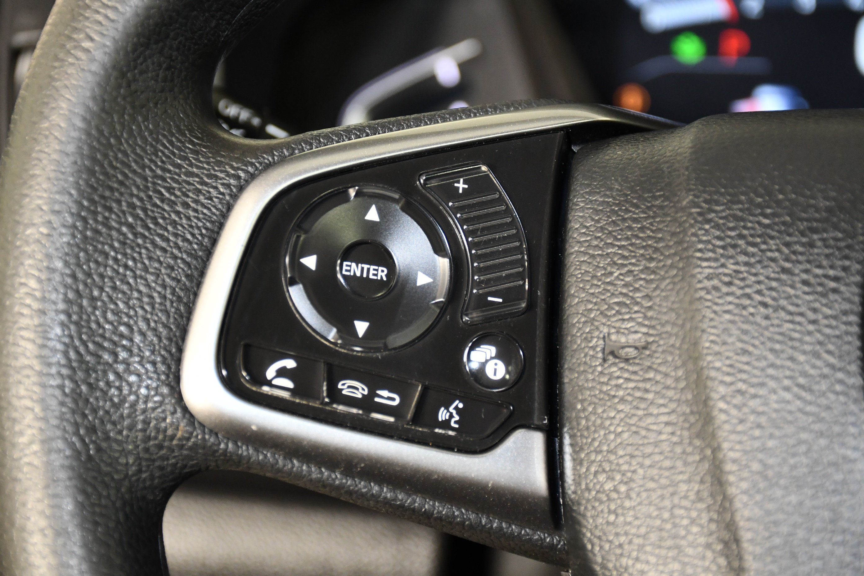 Used 2017 Honda CR-V EX image 20