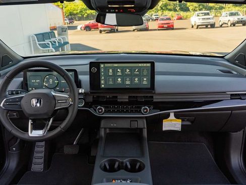 New 2026 Honda Prologue Touring image 18