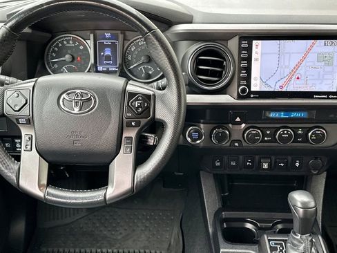 Used 2023 Toyota Tacoma TRD Off-Road w/ Technology Package image 14