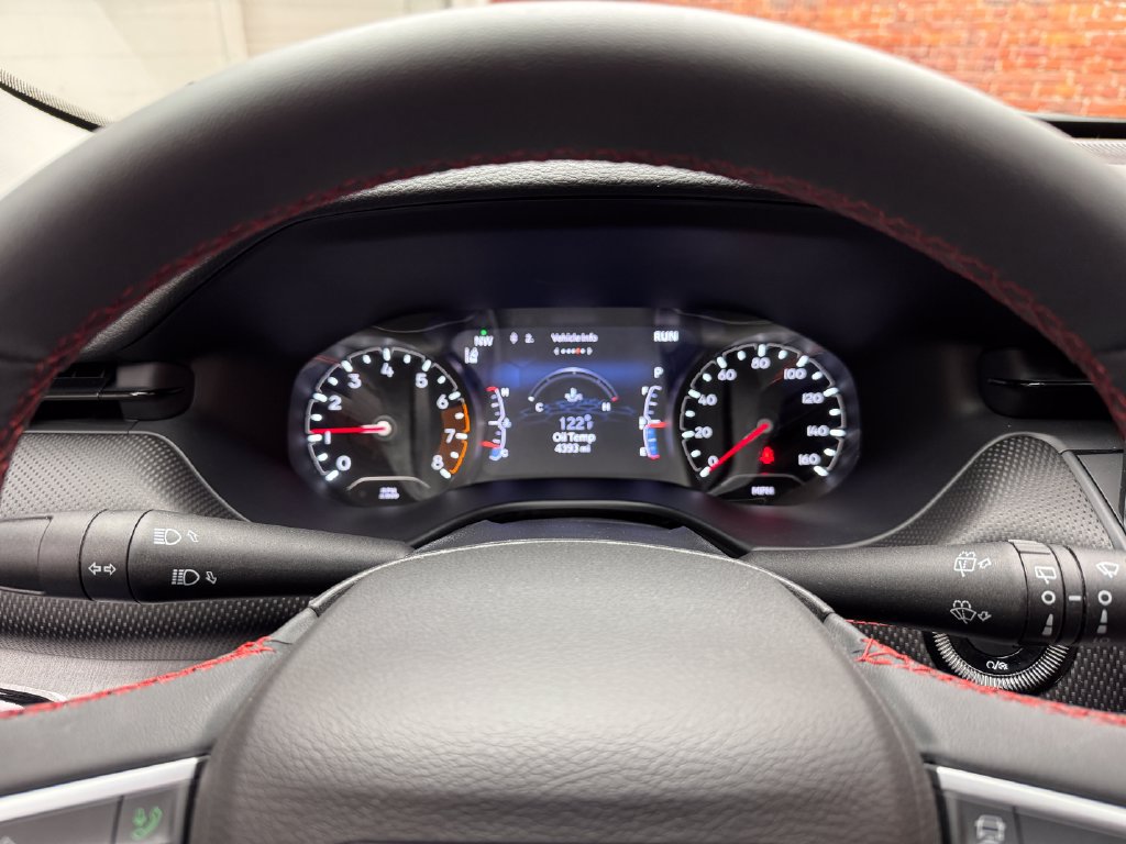 Used 2022 Jeep Compass Trailhawk AWD/4WD image 15