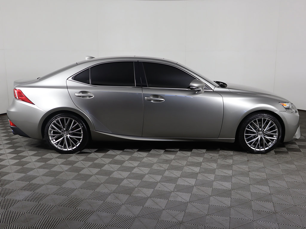 Used 2016 Lexus IS 300 AWD w/ Navigation System Package image 19
