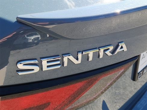 New 2025 Nissan Sentra SR w/ SR Premium Package image 11