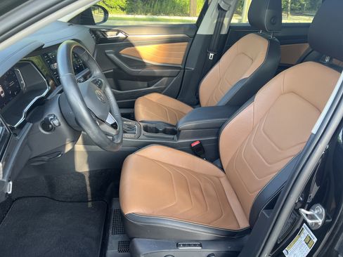 Used 2022 Volkswagen Jetta SEL FWD image 14