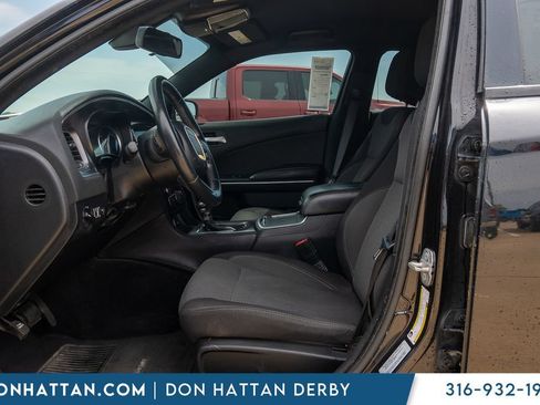Used 2015 Dodge Charger SE w/ Popular Equipment Group RWD image 3