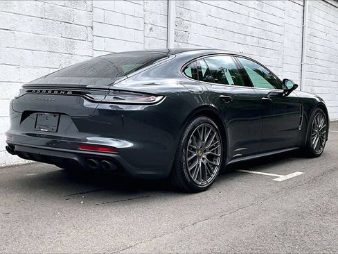 Certified 2023 Porsche Panamera 4 Platinum Edition AWD/4WD image 17