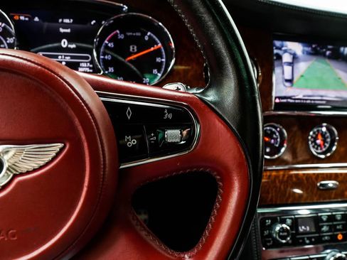 Used 2018 Bentley Mulsanne RWD image 36