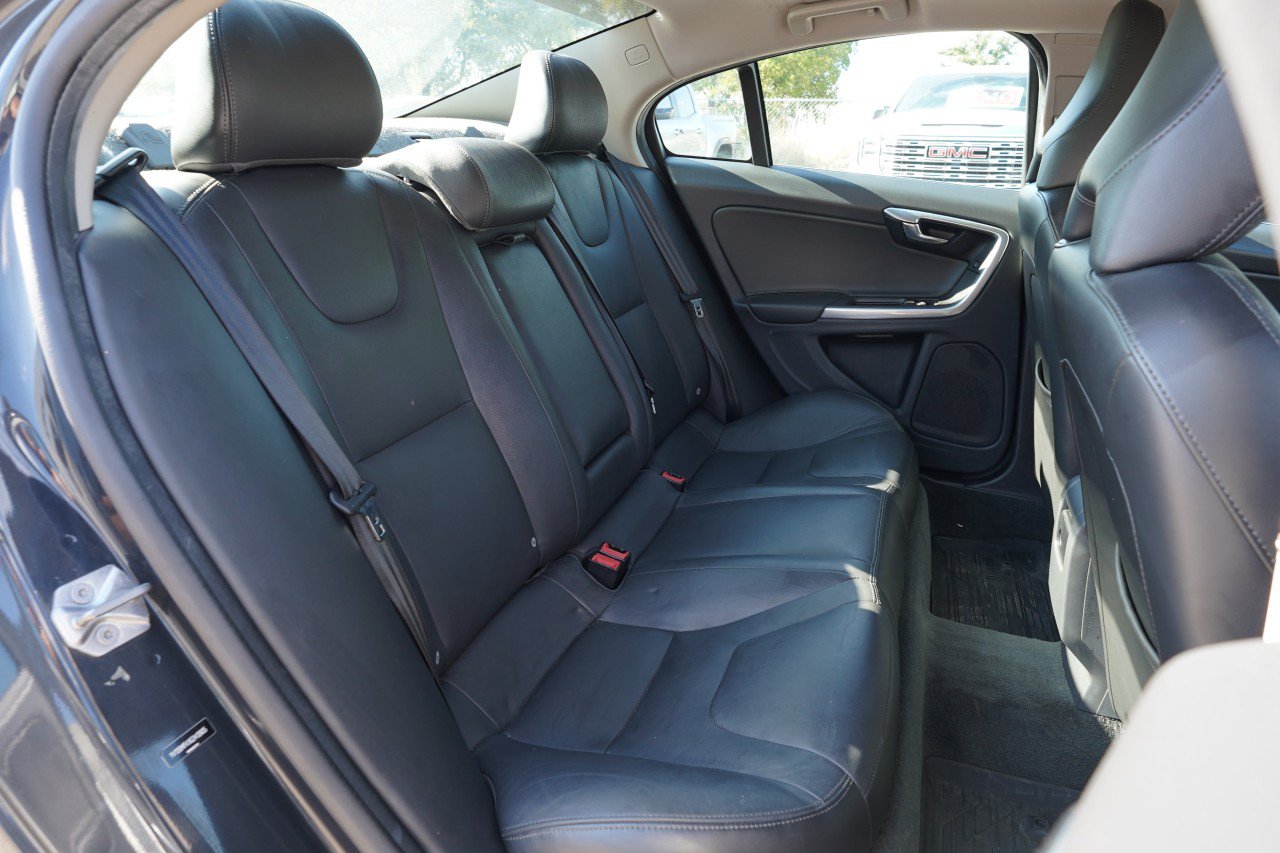 Used 2016 Volvo S60 T5 Premier w/ Convenience Package FWD image 23
