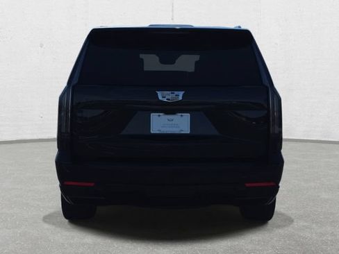 Certified 2025 Cadillac Escalade Sport Platinum AWD/4WD image 6
