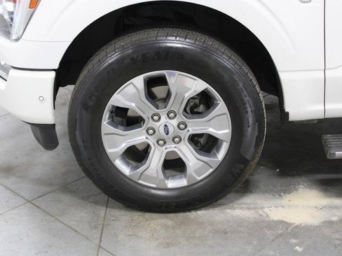 Used 2021 Ford F150 Platinum w/ Equipment Group 701A High AWD/4WD image 20