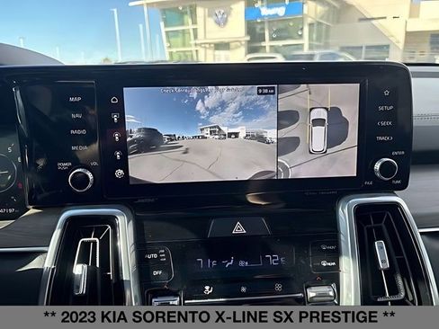 Used 2023 Kia Sorento SX Prestige image 23
