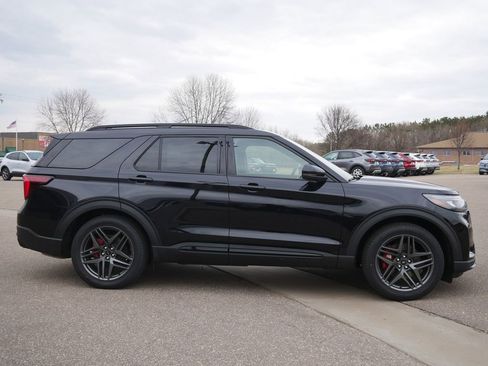 New 2026 Ford Explorer ST w/ Sun And Sound Package AWD/4WD image 2