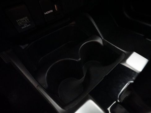 Used 2016 Honda Fit EX image 16