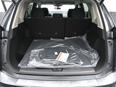 Certified 2026 Nissan Rogue SV FWD image 15