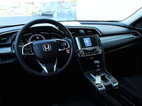 Used 2017 Honda Civic EX image 13