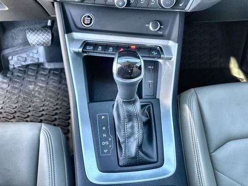 Used 2022 Audi Q3 2.0T Premium Plus image 15