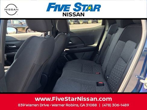 Used 2025 Nissan Kicks SV FWD image 6