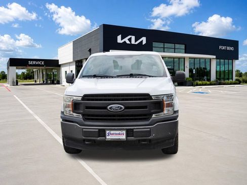 Used 2018 Ford F150 XL w/ Equipment Group 101A Mid AWD/4WD image 2
