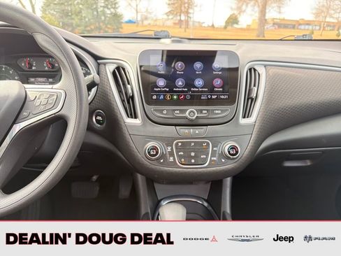 Used 2023 Chevrolet Malibu LT FWD image 23