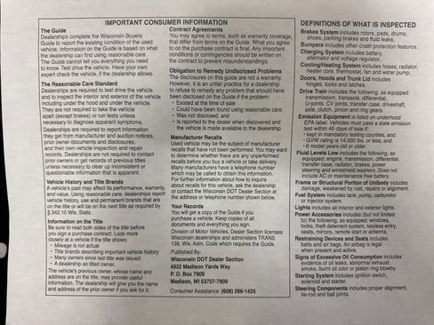 Used 2025 GMC Canyon Denali image 30