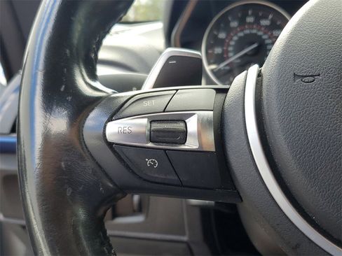 Used 2016 BMW M235i Convertible image 20