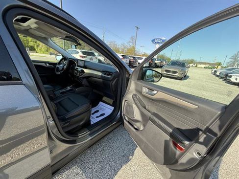 Used 2022 Ford Escape SEL AWD/4WD image 19