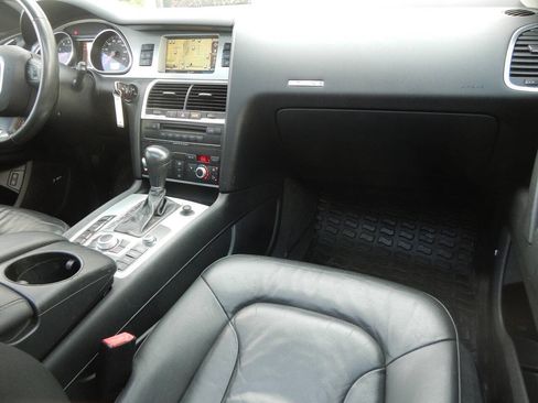 Used 2008 Audi Q7 4.2 Premium AWD/4WD image 38