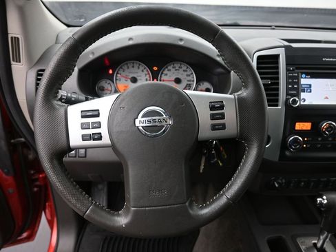 Used 2013 Nissan Frontier PRO-4X w/ Pro-4x Luxury Pkg AWD/4WD image 27
