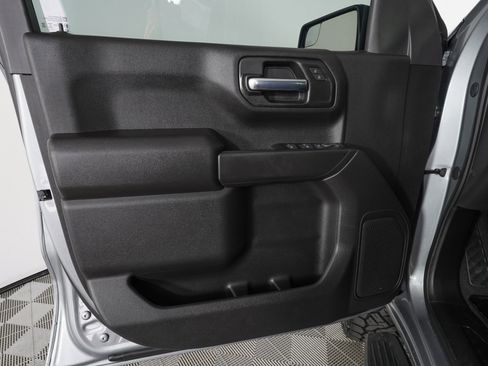 Used 2025 Chevrolet Silverado 1500 Custom Trail Boss image 14