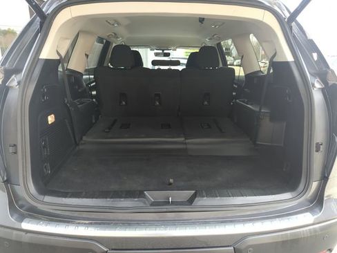 Used 2021 Subaru Ascent Premium w/ Convenience Package AWD/4WD image 28