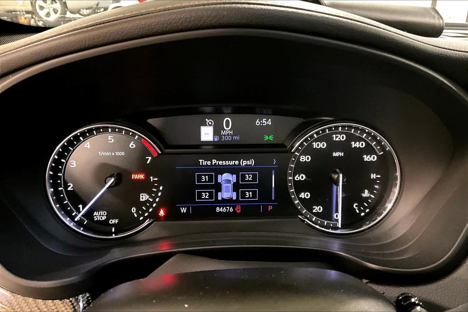 Used 2019 Cadillac XT4 Sport w/ Cold Weather Package FWD image 26