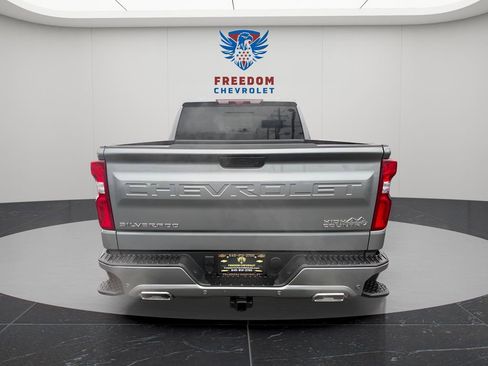 Used 2026 Chevrolet Silverado 1500 High Country w/ Technology Package AWD/4WD image 5