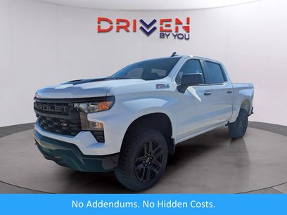 New 2026 Chevrolet Silverado 1500 Custom Trail Boss w/ LPO, Dark Essentials Package