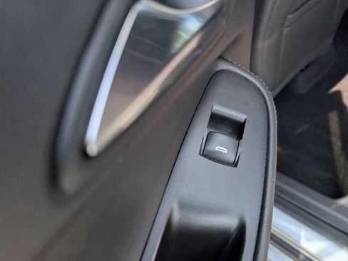 Used 2023 Buick Encore GX Select w/ Experience Buick Package FWD image 12