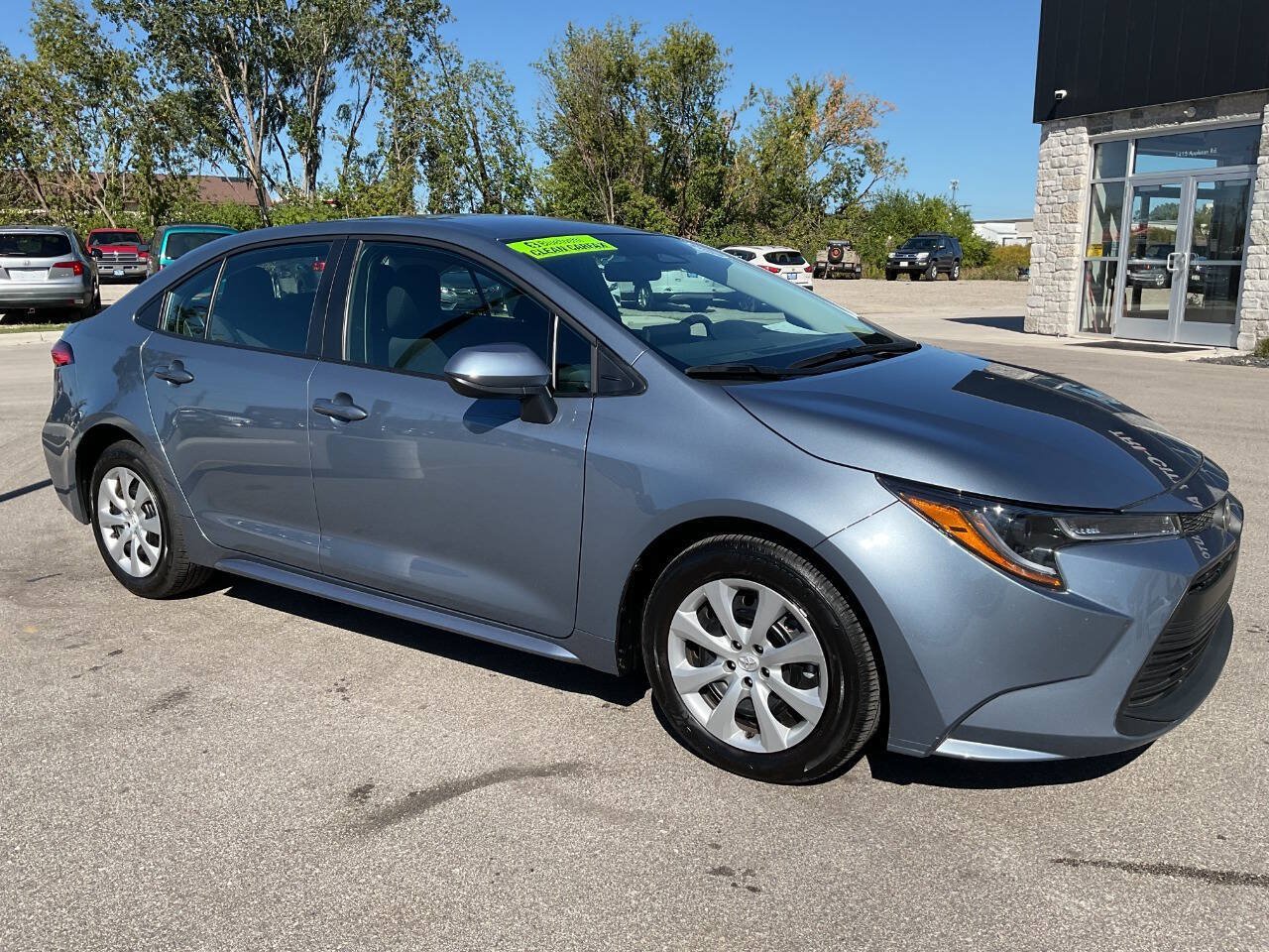 Used 2026 Toyota Corolla LE FWD image 8