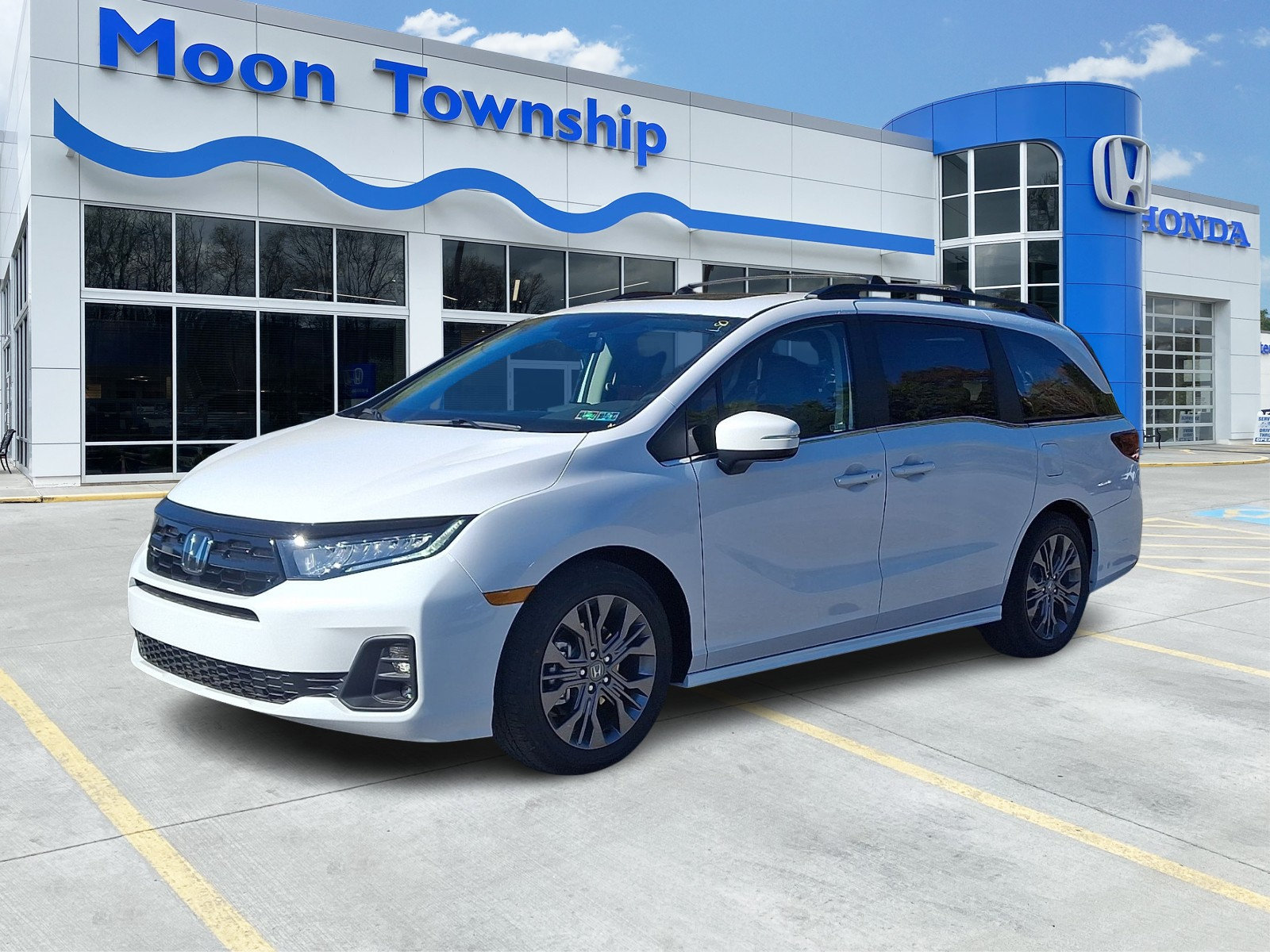 New 2027 Honda Odyssey Touring image 3