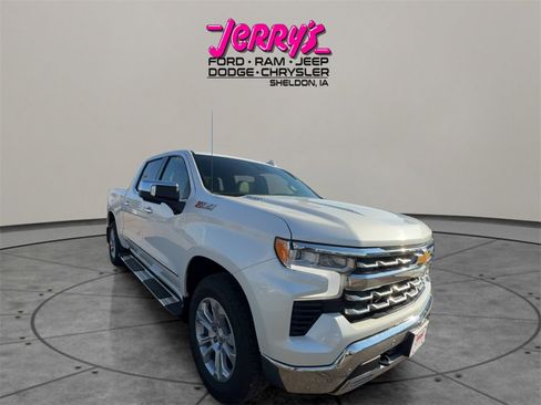 Used 2024 Chevrolet Silverado 1500 LTZ image 7
